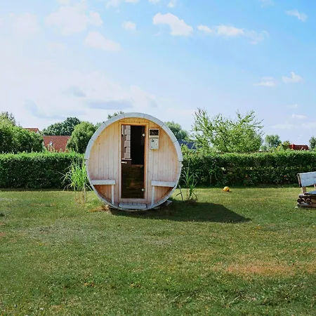 Ferienhaeuser Insel Usedom Haus Diego 9 - Blick Aufs Achterwasser! Whirlpool Und Sauna Lutow