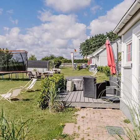 Ferienhaeuser Insel Usedom Haus Diego 9 - Blick Aufs Achterwasser! Whirlpool Und Sauna Lutow